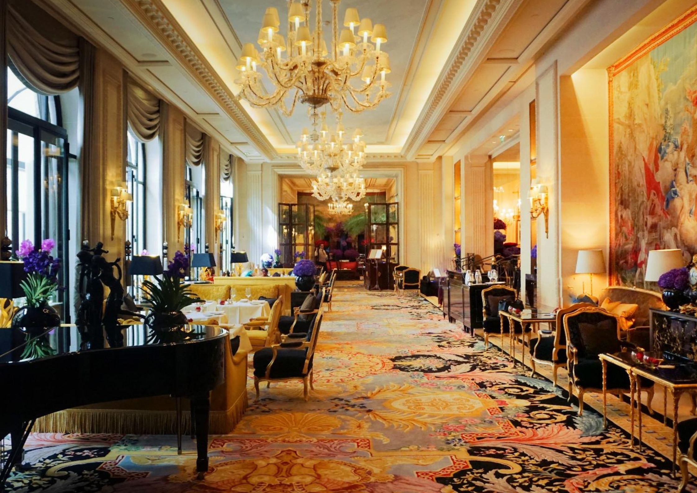 _hotel 5 etoiles I four seasons george 5 paris lobby